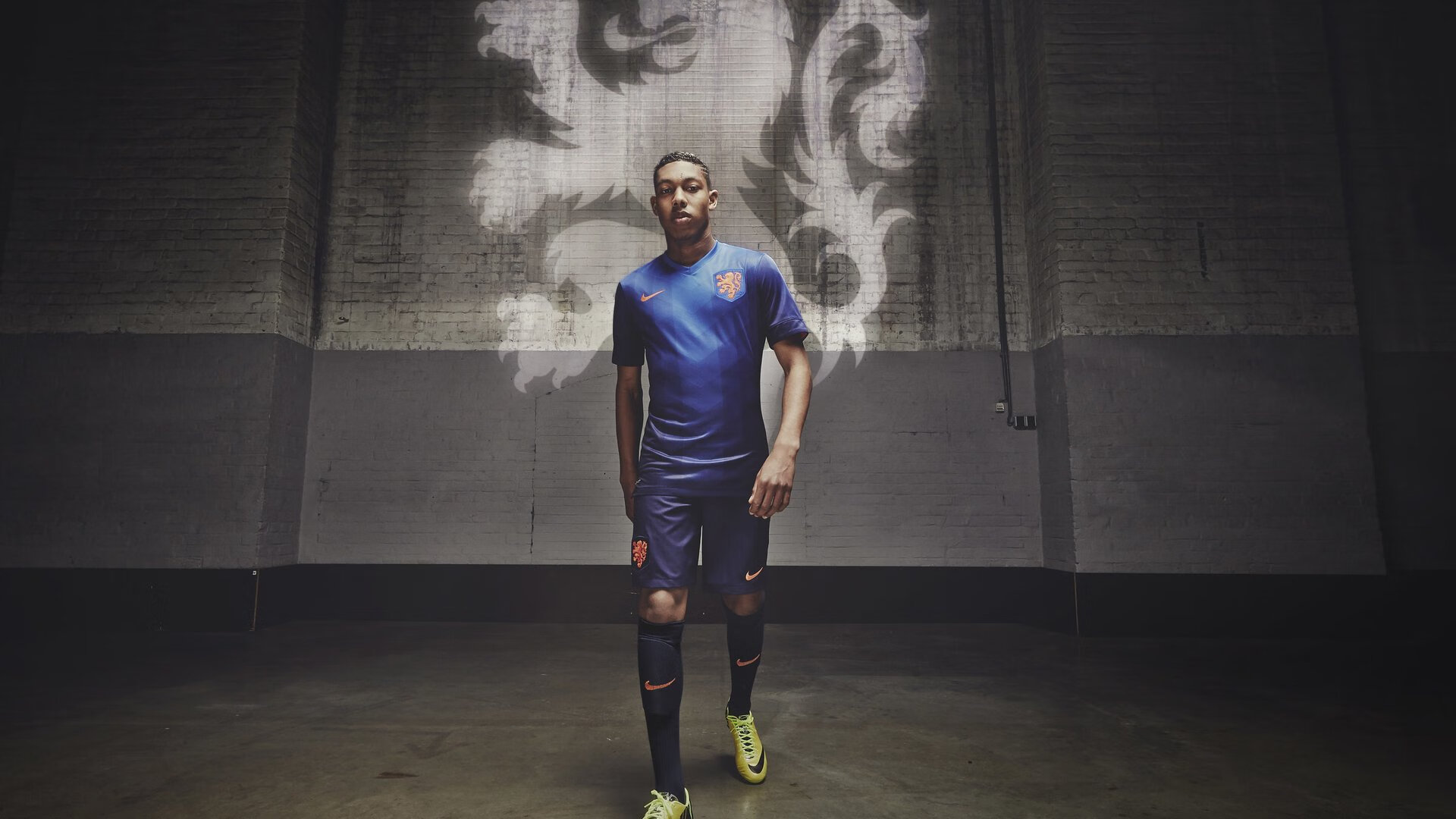 互联网直播带货助力中国足球品牌走出去，足球主播平台有哪些